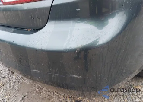 2004 Honda Accord 2.4 Ex z USA, uszkodzony, nr VIN 1HGCM56674A064712